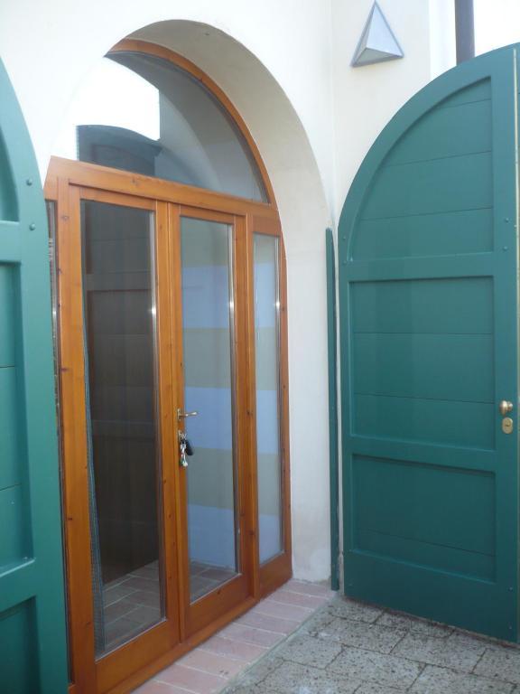ريباربيلا Casa Vacanze "Casale Al Pino" الغرفة الصورة