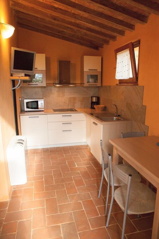 ريباربيلا Casa Vacanze "Casale Al Pino" المظهر الخارجي الصورة