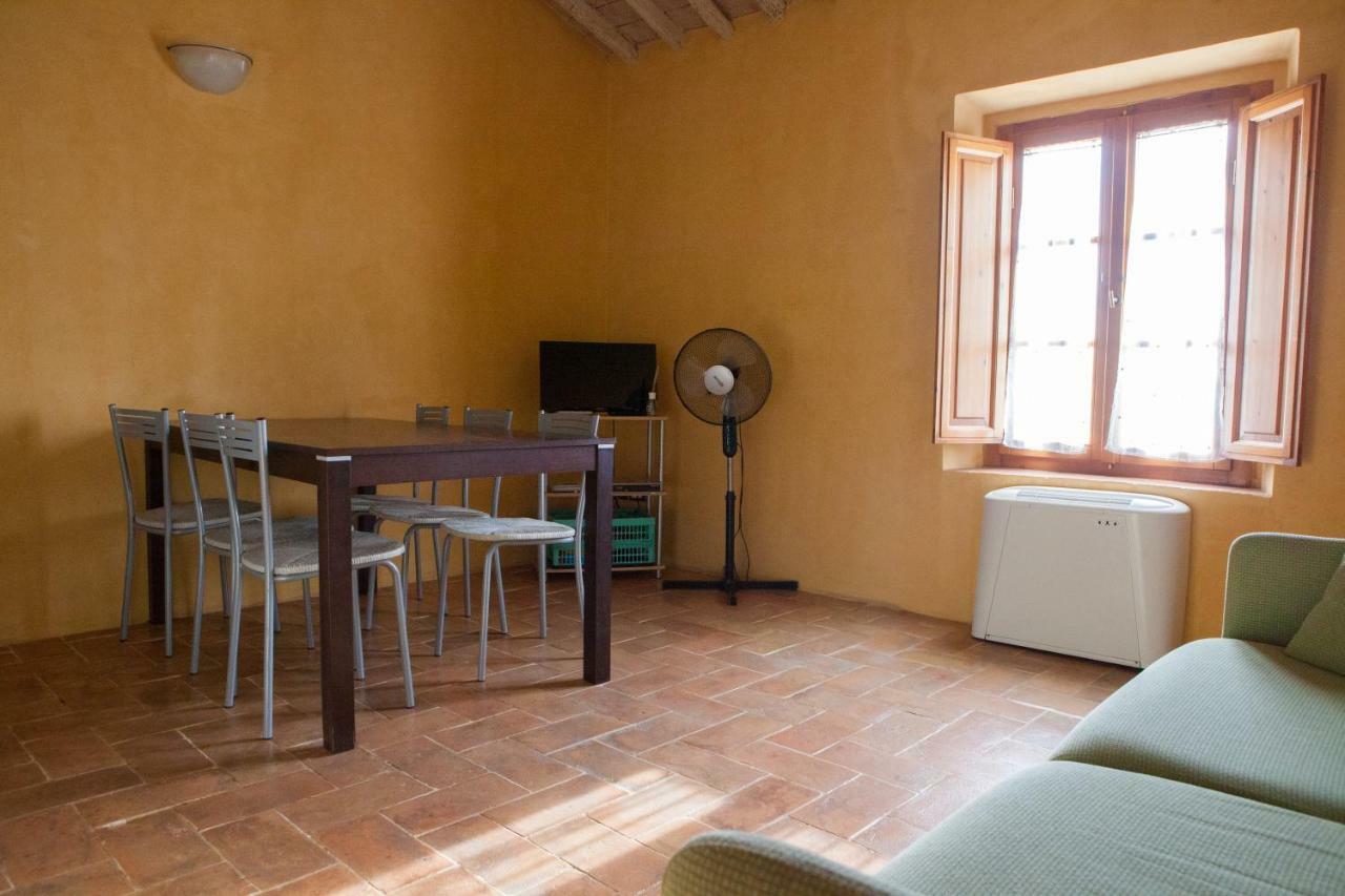 ريباربيلا Casa Vacanze "Casale Al Pino" المظهر الخارجي الصورة